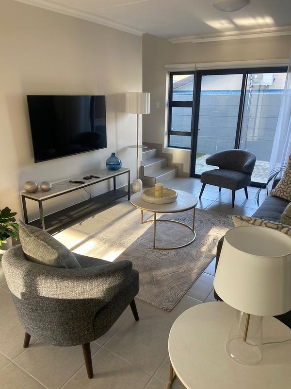 3 Bedroom Property for Sale in Silver Oaks Western Cape